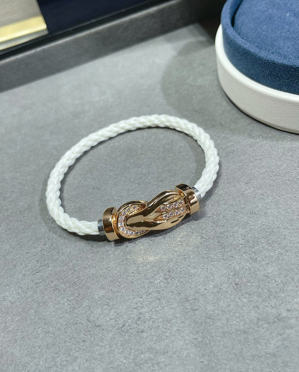FORCE 10 MEDIUM INFINIE WHITE CORDERIE HALF DIAMOND