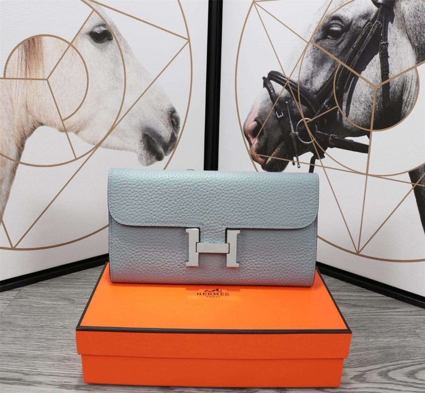 HM CLUTCH CONSTANCE 20.5 ICEBERG CALFSKIN SILVER HARDWARE