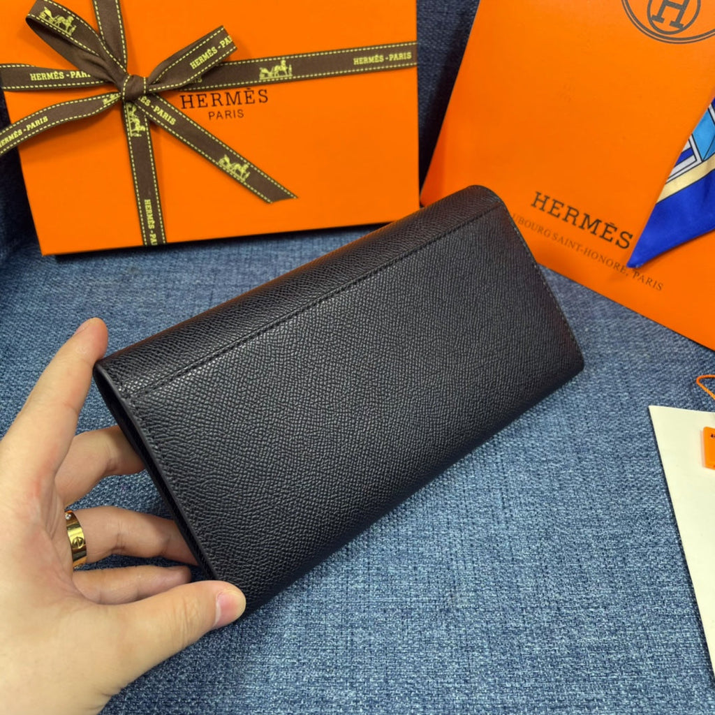 HM CLUTCH CONSTANCE 22 BLACK CALFSKIN GOLD HARDWARE