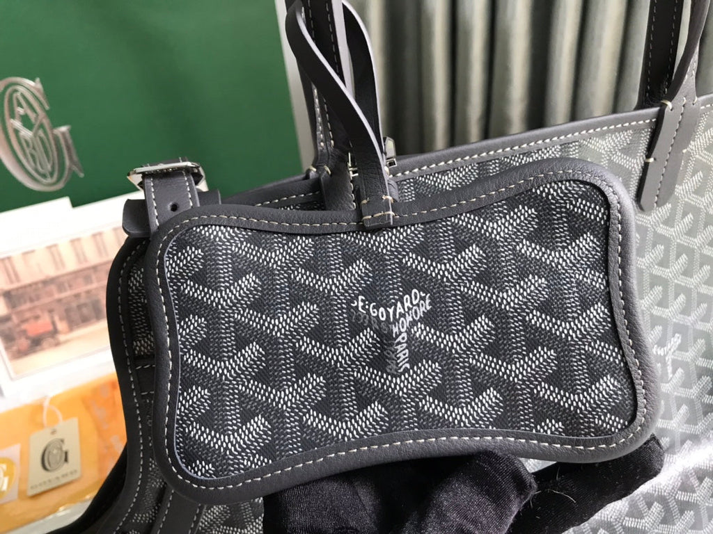 CHIEN GRIS BAG 33 IN GREY BLACK GOYARDINE CANVAS AND CALFSKIN TRIM
