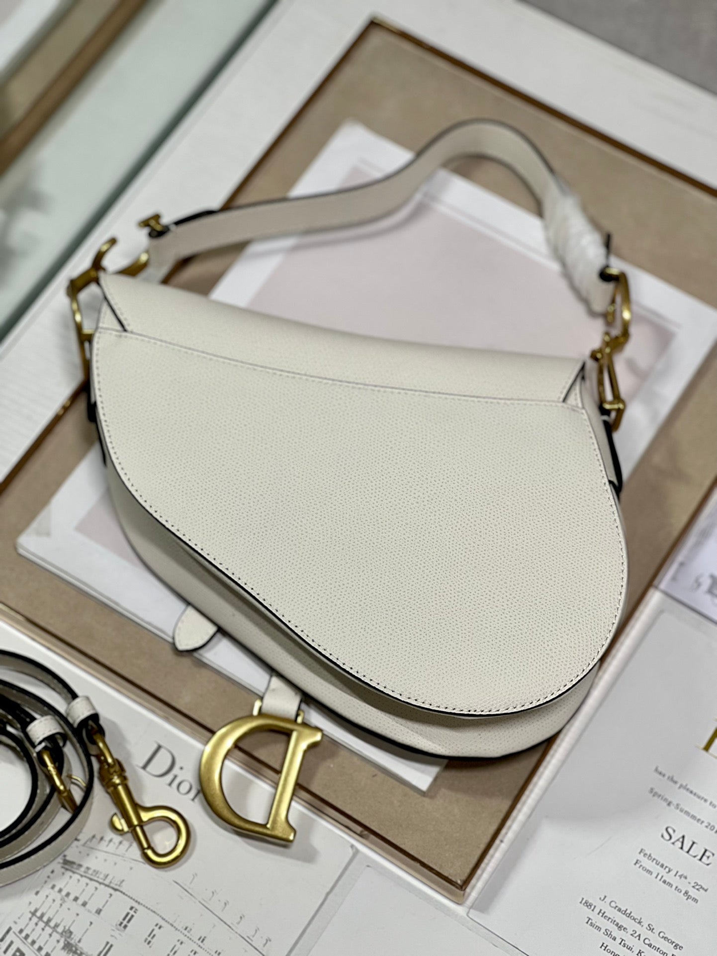 DIOR 26S SADDLE BAG 19 IN WHITE CALFSKIN