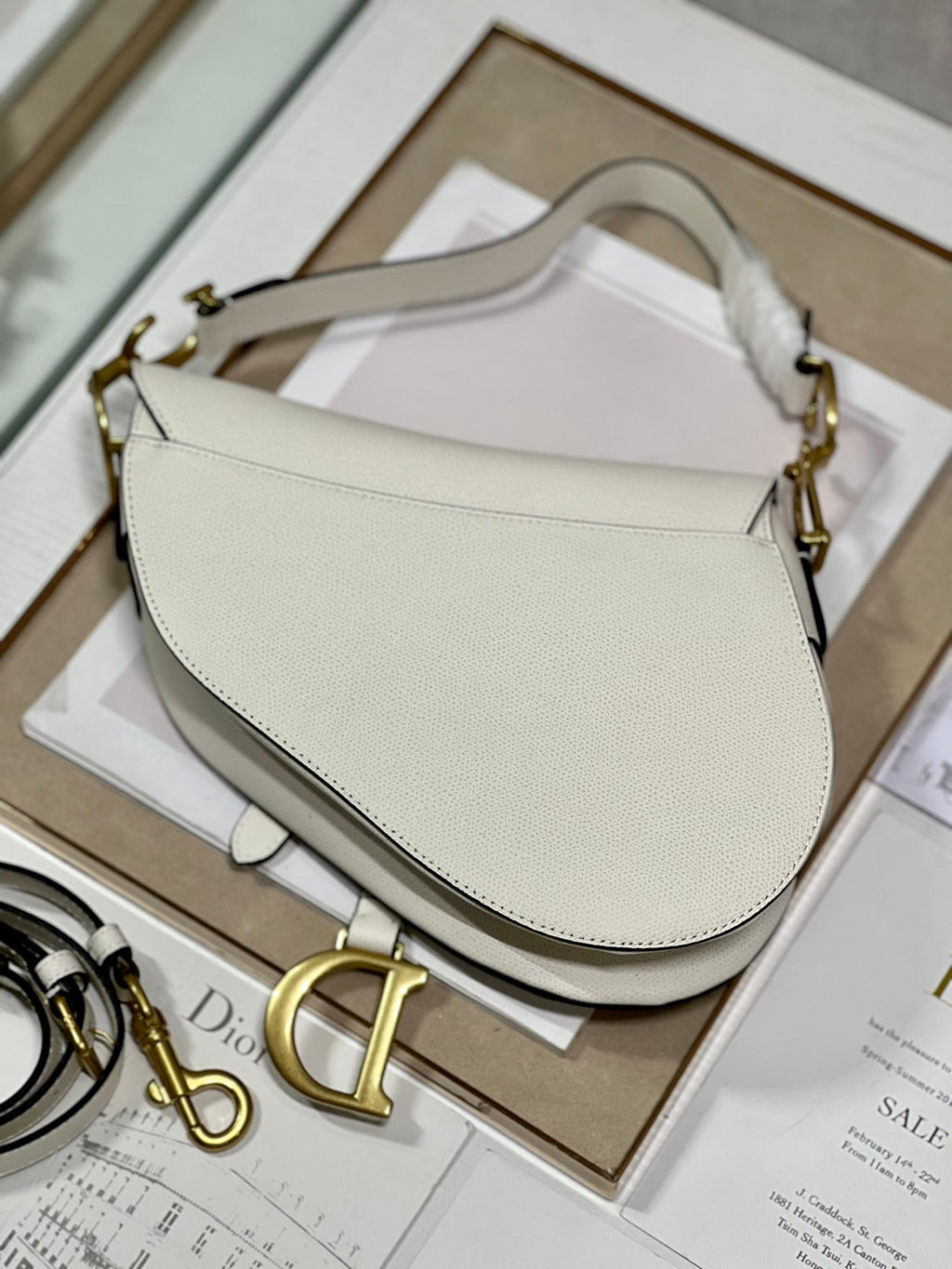 DIOR 26S SADDLE BAG 25 IN WHITE CALFSKIN