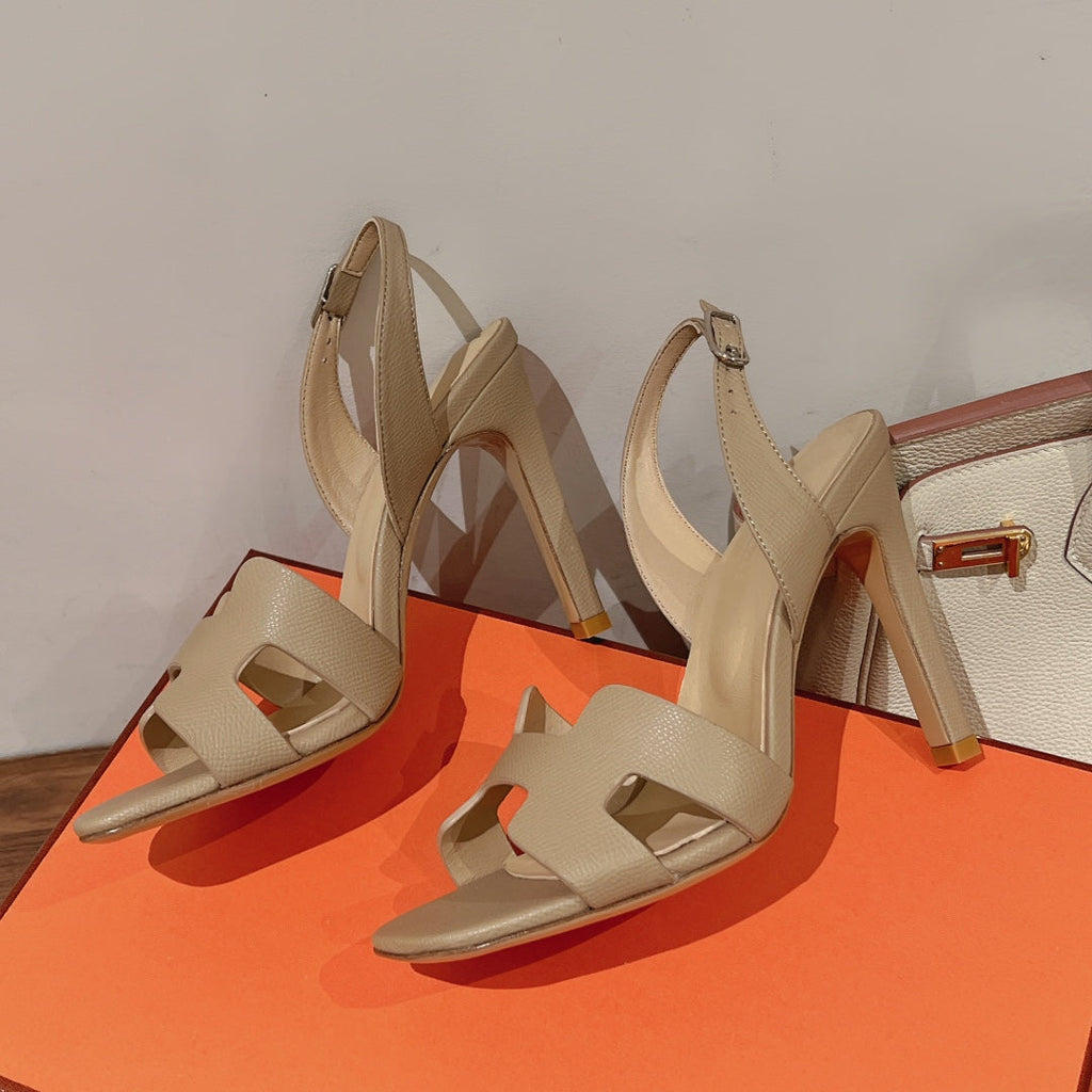 HOLY 105 SANDAL IN BISQUE BEIGE GRAINED CALFSKIN