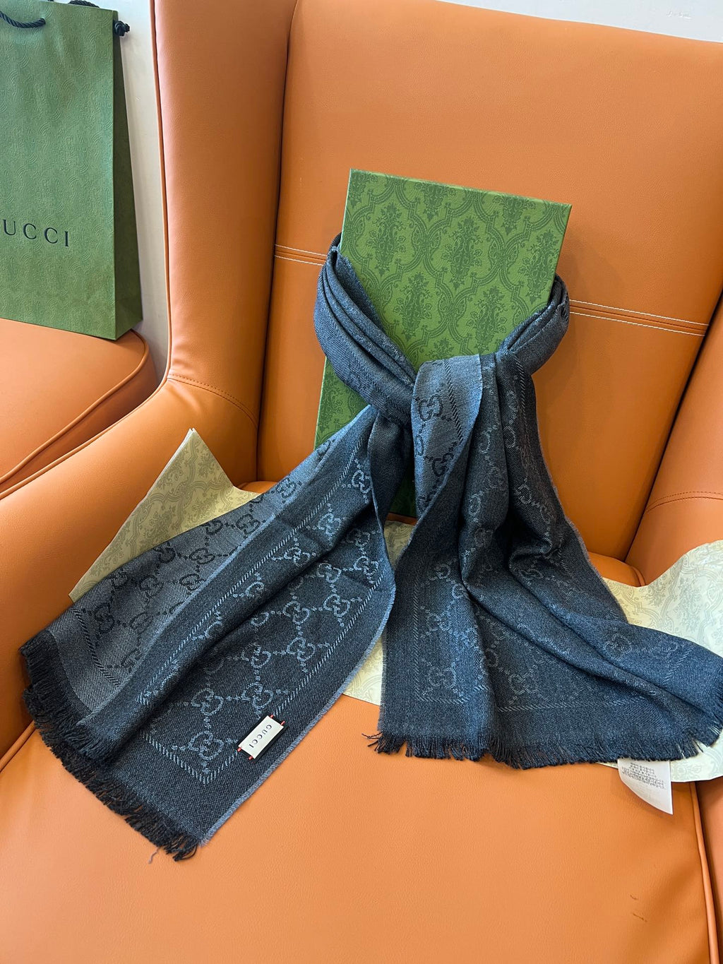 GUCCI 25S SCARF 180 IN WOOL 644858