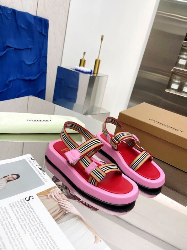 BURBERRY 26S STRAP FLAT SANDALS IN PINK AND RED CALFSKIN AND FABRIC