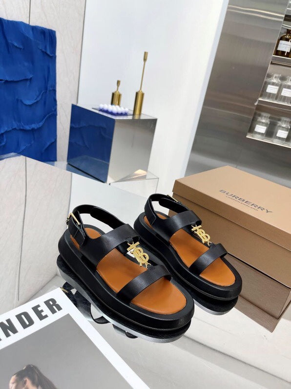 BURBERRY 26S STRAP SANDALS IN BLACK AND CARAMEL BROWN CALFSKIN