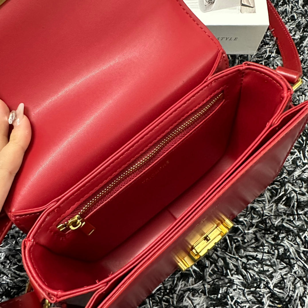 TRIOMPHE TEEN 18 CHERRY RED COWHIDE LEATHER