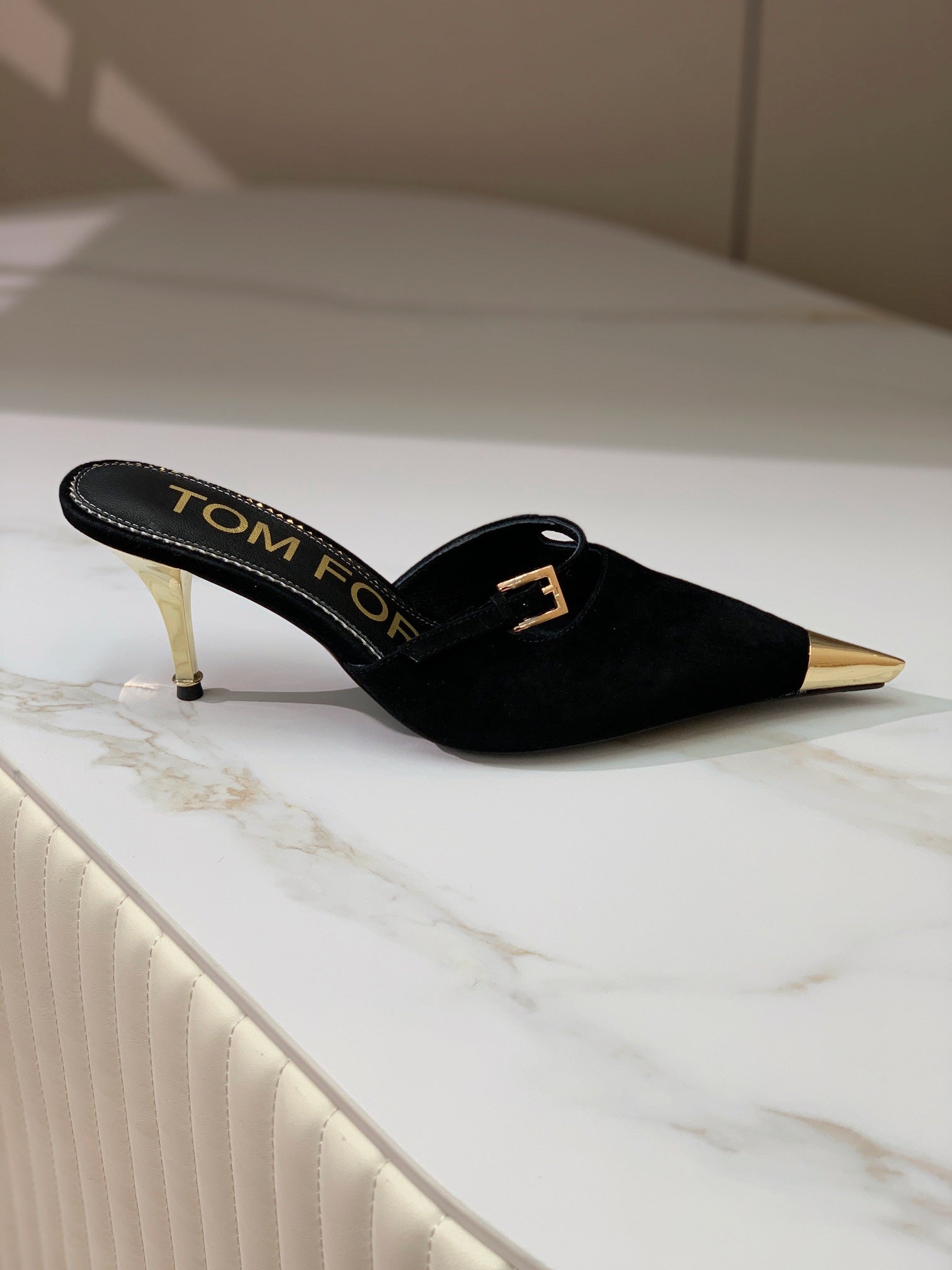 HIGH PUMP MULE 7 CM IN BLACK SUEDE