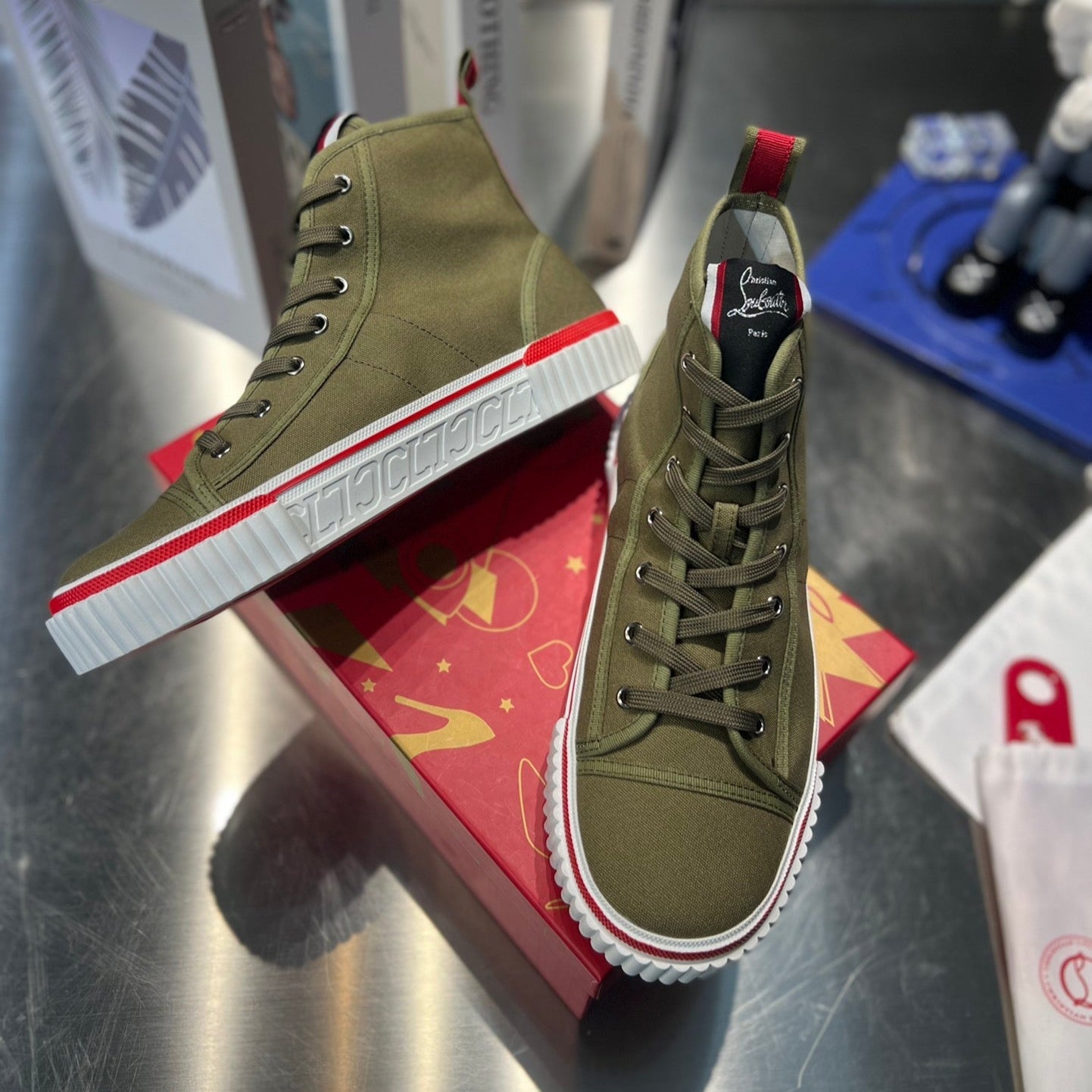 LUBOTING PEDRO HIGH-TOP SNEAKERS IN DARK GREEN MIX RED FABRIC