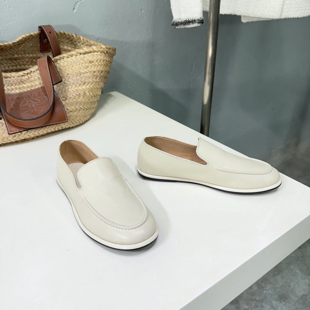 THE ROW 26S CLASSIC LOAFERS IN IVORY WHITE CALFSKIN
