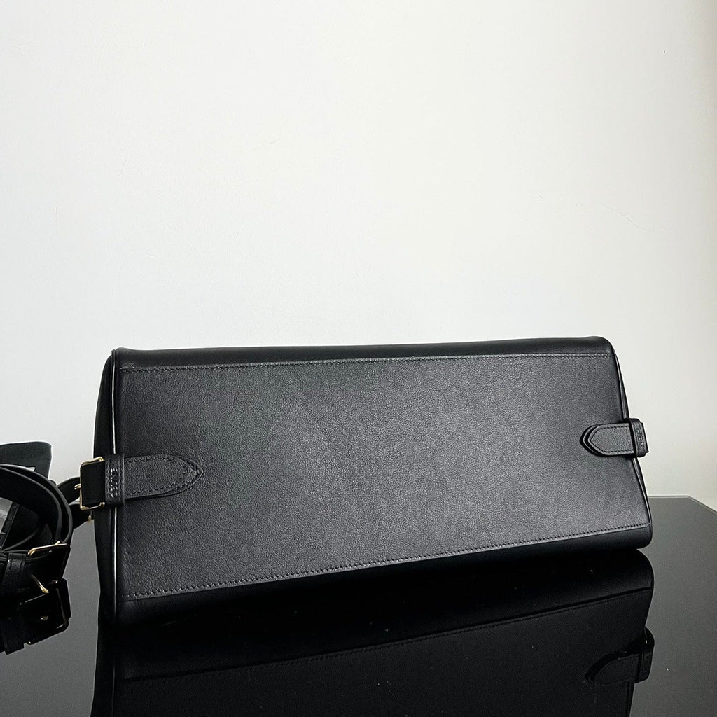 TRIOMPHE 37 BLACK SOFT CALFSKIN HANDBAG
