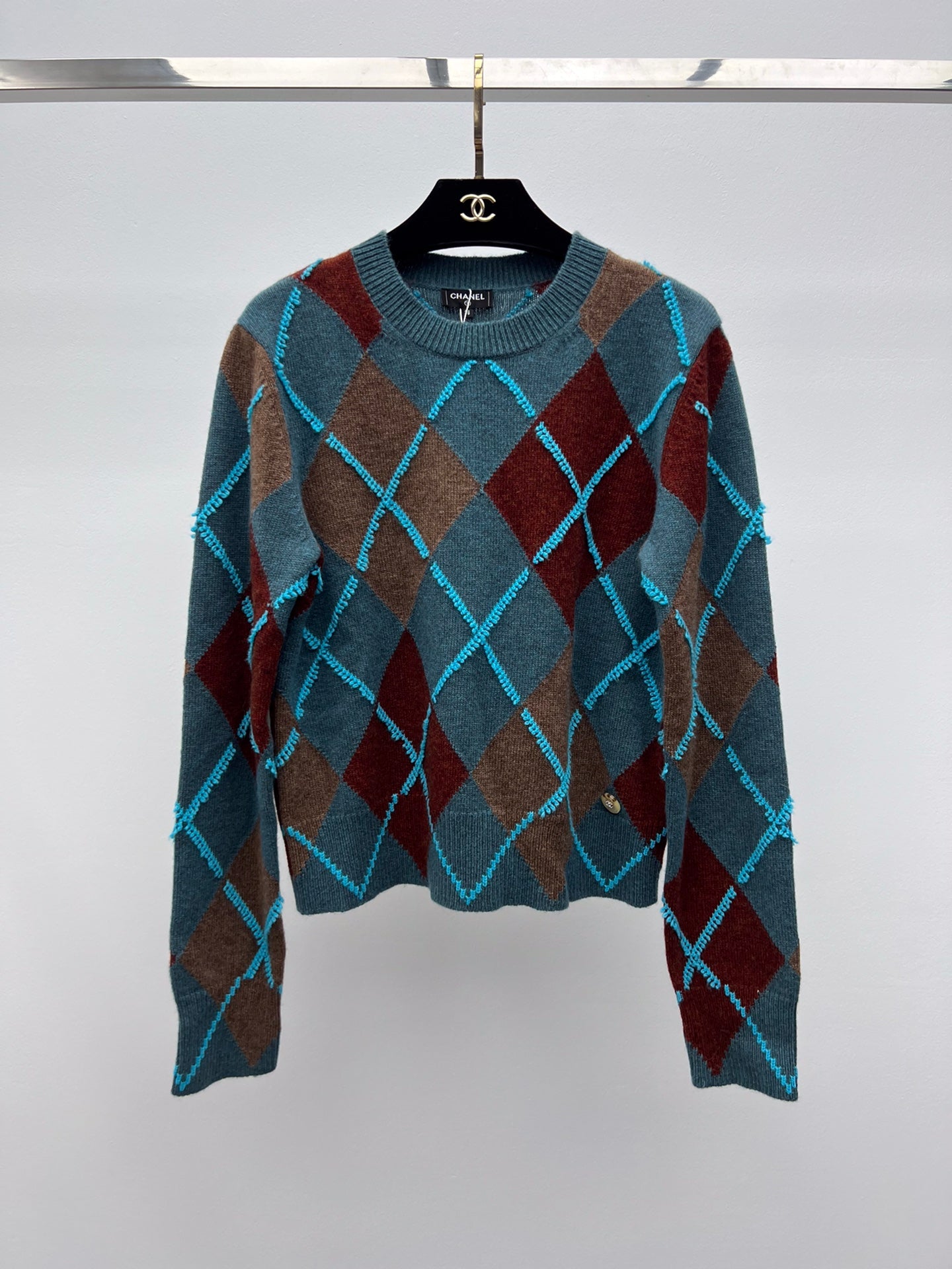 CHANEL 25S ROUND NECK SWEATER SET STYLE 254