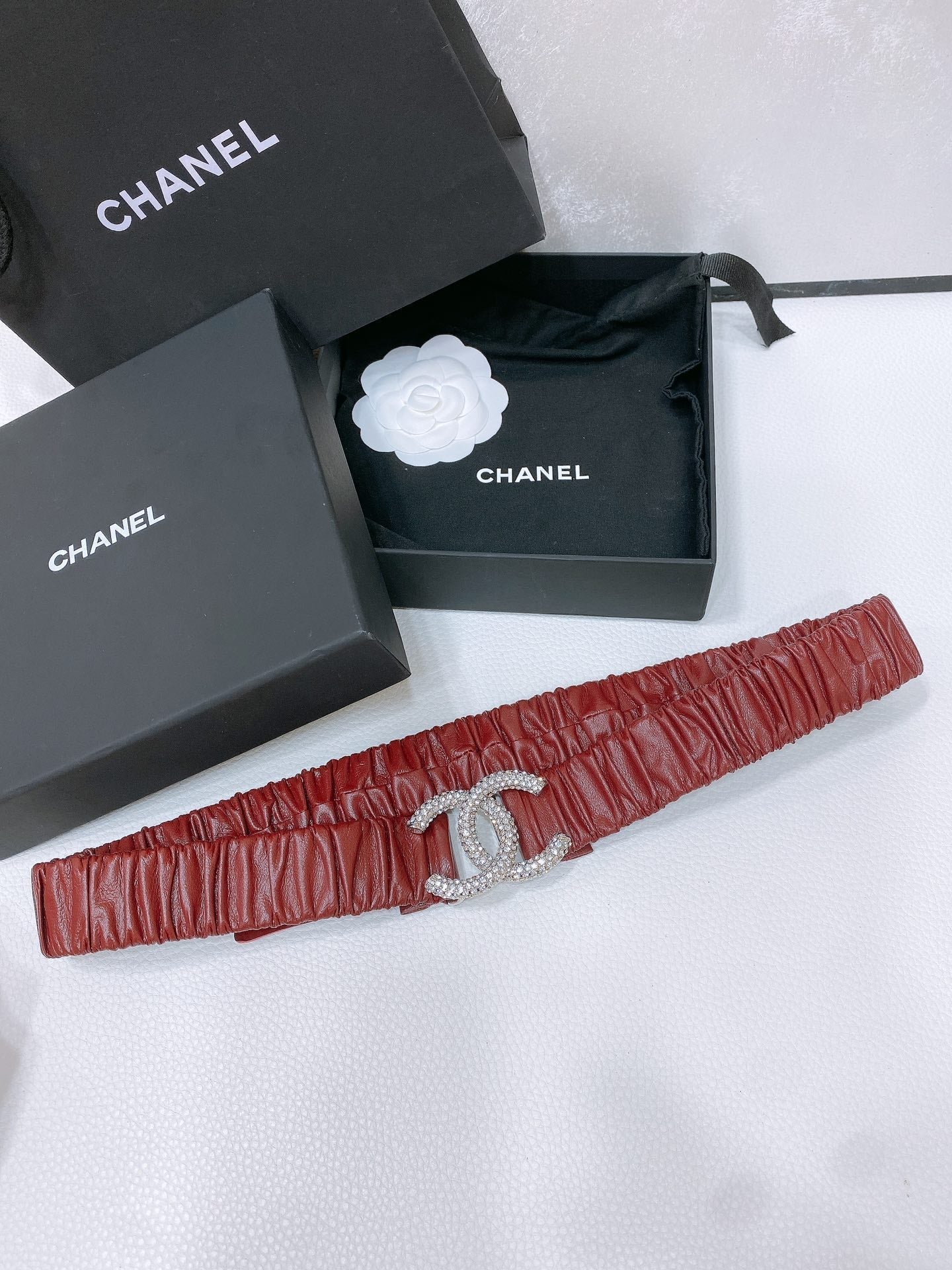 CC ELASTIC BELT 30MM IN WINE RED CALFSKIN SILVER HARDWARE WITH RHINSTONES