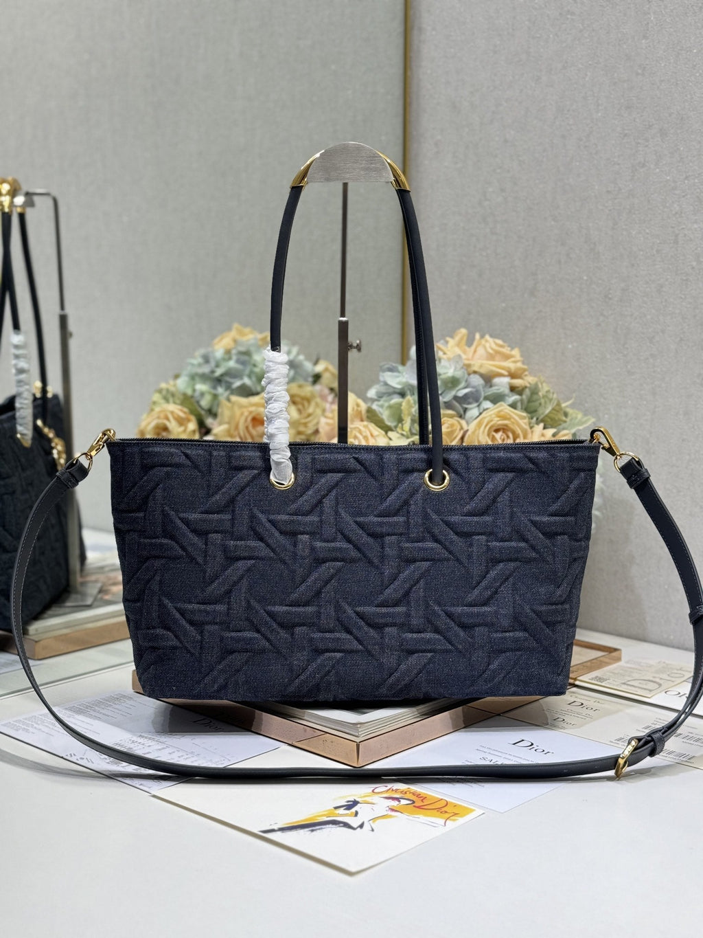 MEDIUM 37 TOUJOURS BAG IN BLACK CANNAGE DENIM