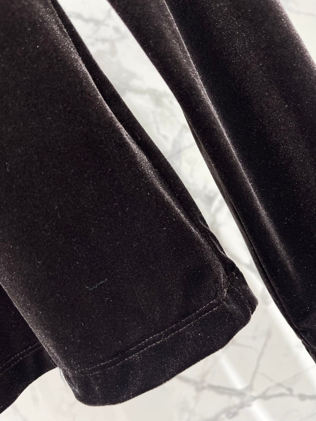 YSL 25S LONG-SLEEVE T-SHIRT STYLE 18