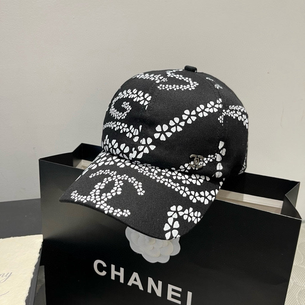 BASEBALL HAT BLACK PATTERN 674031