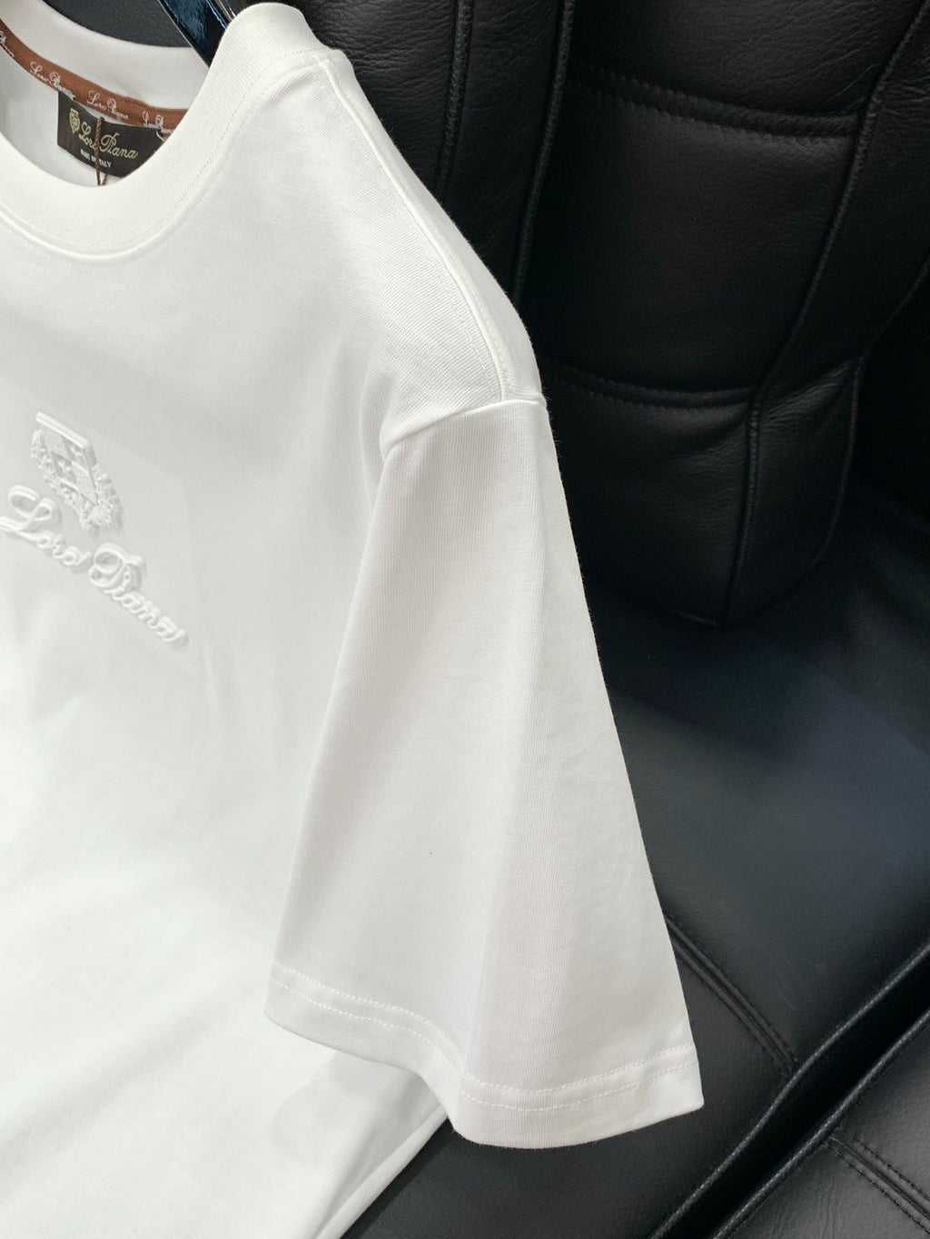 LP T-SHIRT STYLE 40