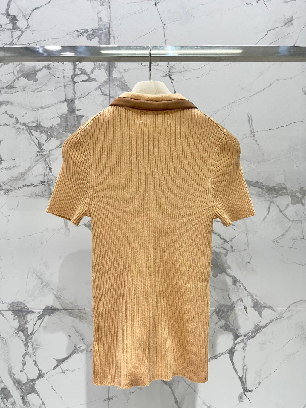 MIUMIU SHORT-SLEEVE KNIT TOP STYLE 263