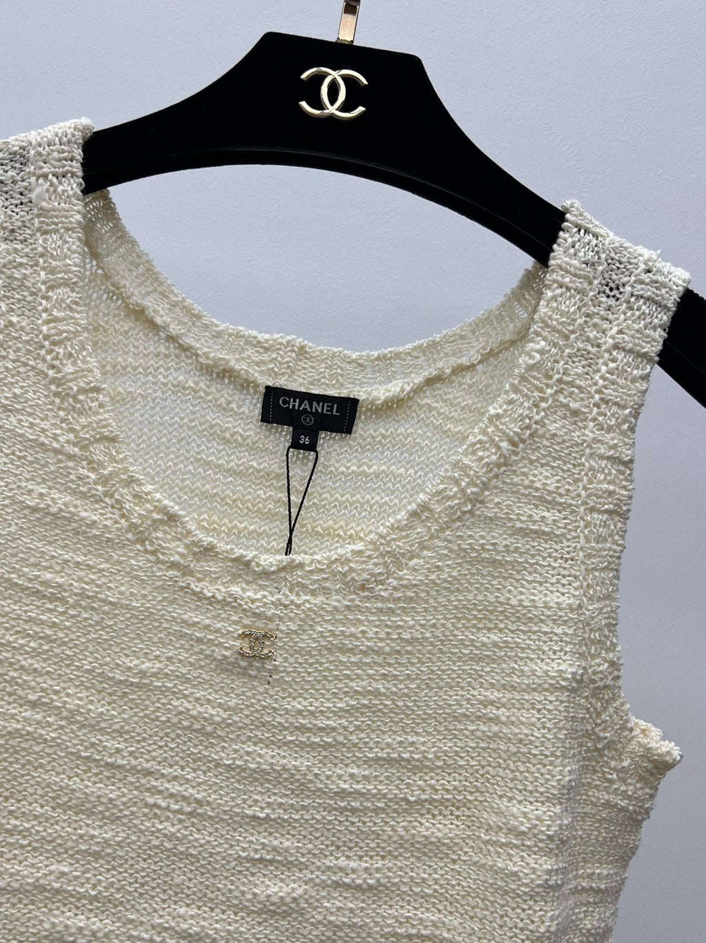 CHANEL 25S TANK TOP STYLE 169
