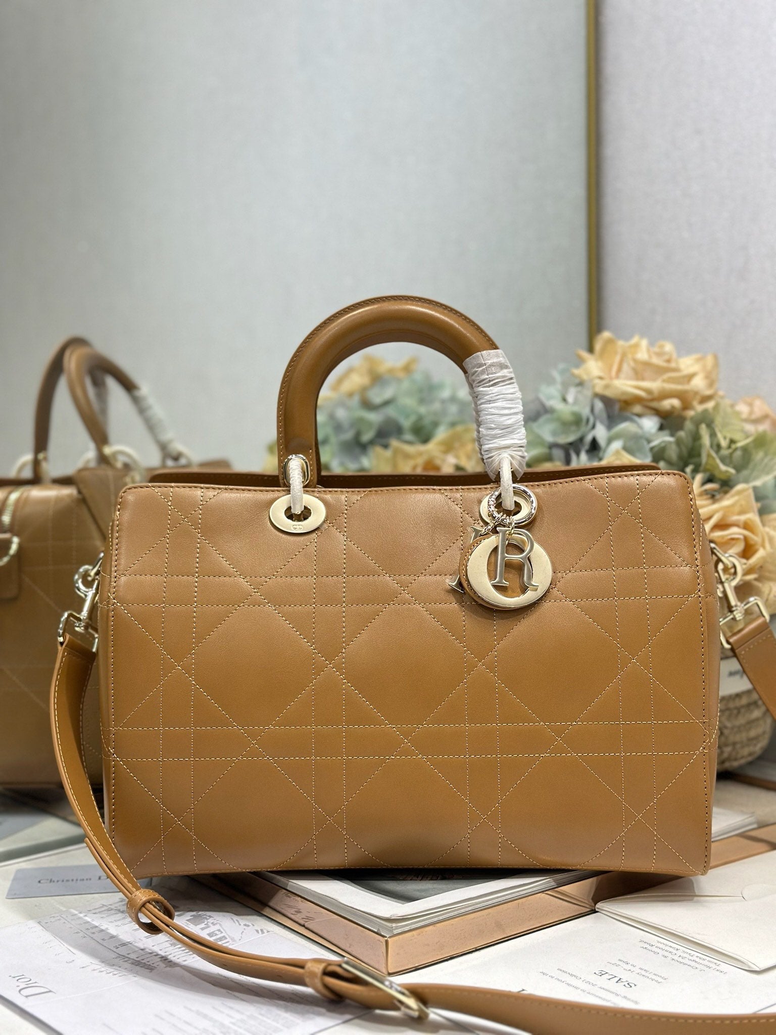 DIOR 26S LADY BAG 34 IN LIGHT BROWN CALFSKIN