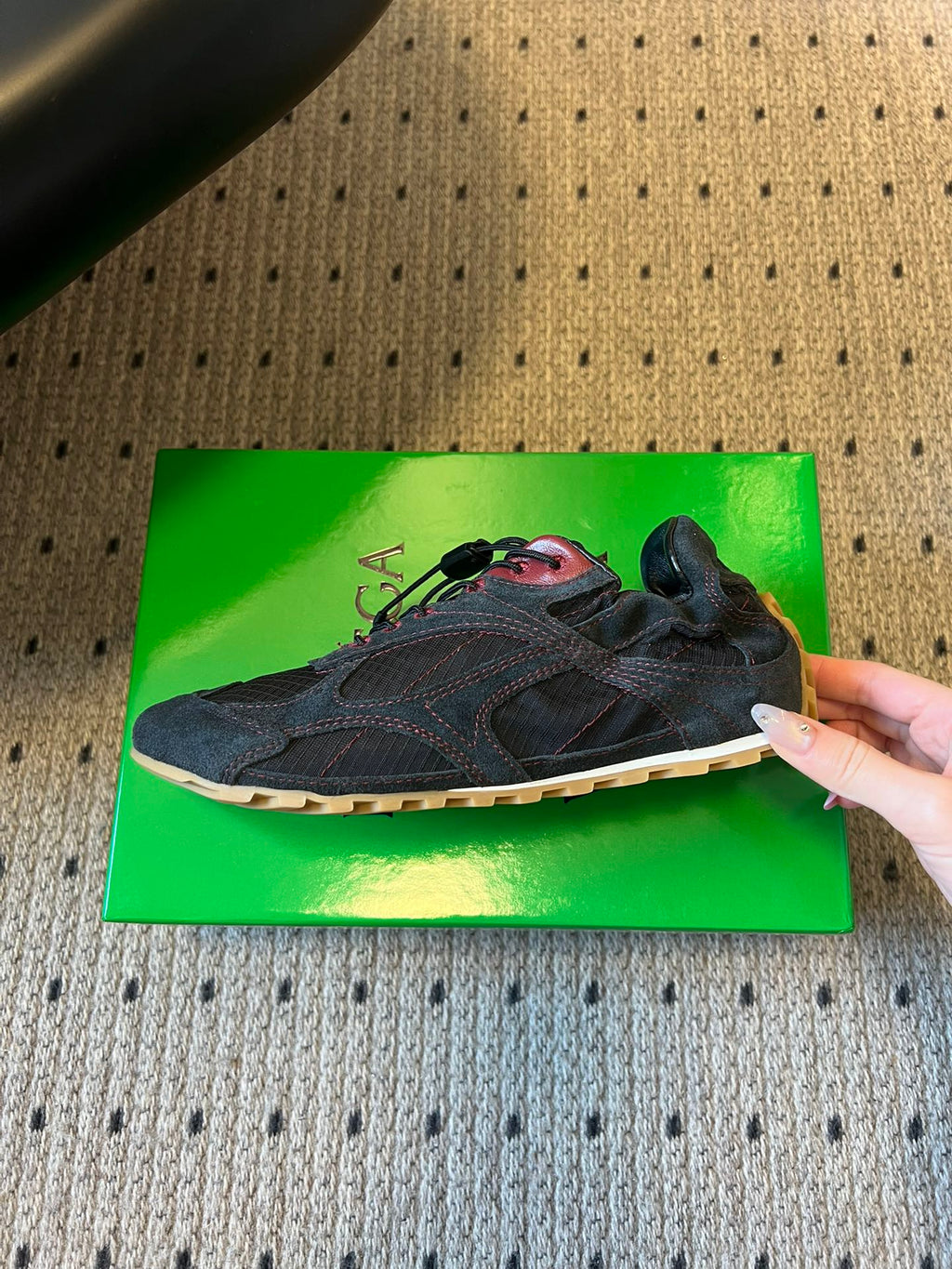 BOTTEGA VENETA 26S SNEAKERS IN BLACK SUEDE AND MESH FABRIC