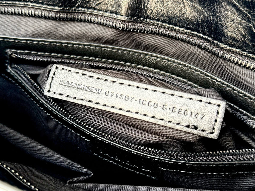 MEDIUM 39 LE CITY BAG IN BLACK LEATHER