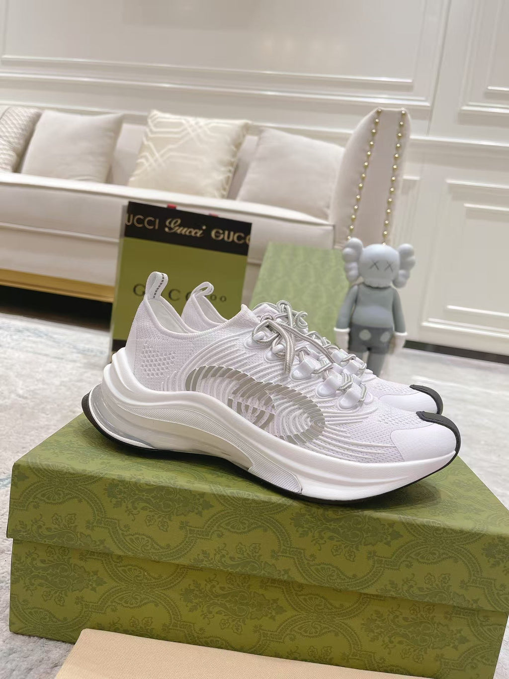 26S KNIT RUNNER SNEAKERS IN WHITE TECHNICAL MESH