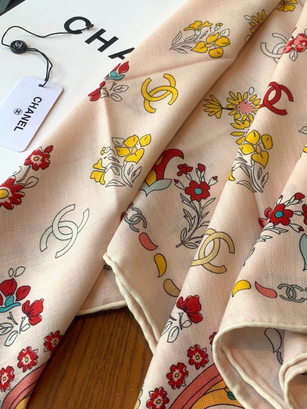 CHANEL 26S SCARF 135 IN CASHMERE AND SILK 306129