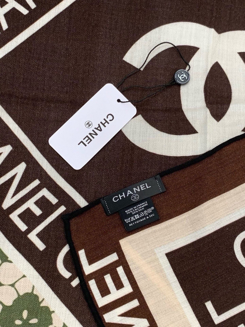CHANEL 26S SCARF 135 IN CASHMERE AND SILK 306136