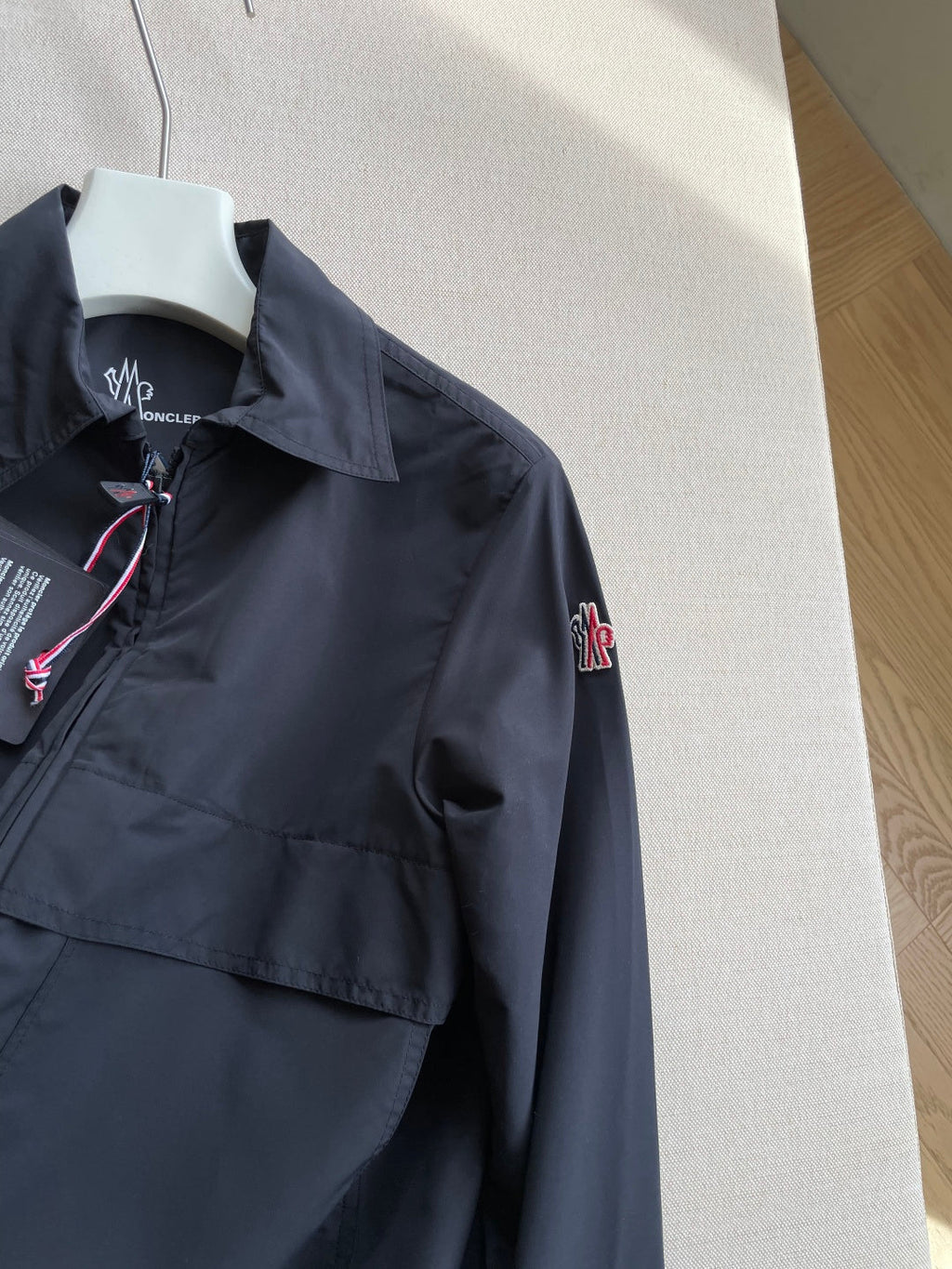 MONCLER 26S ZIP-UPJACKET 690
