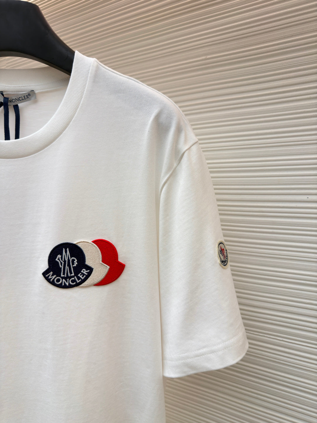 MONCLER 26S SHORT-SLEEVE T-SHIRT 708