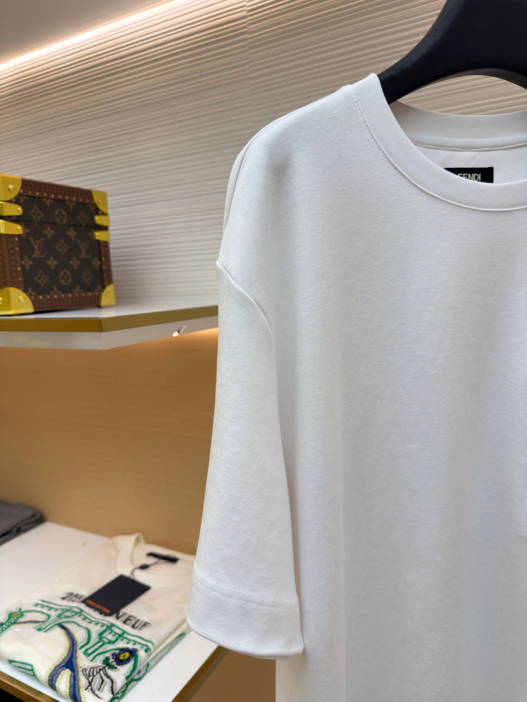 FENDI 26S SHORT SLEEVE T-SHIRT 208