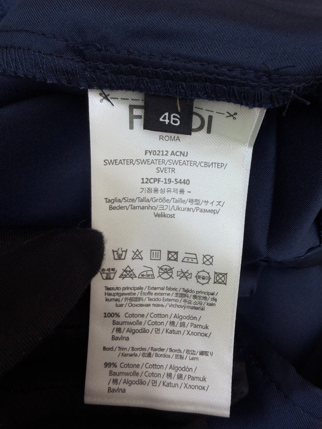 FENDI 26S LONG SHORTS 023