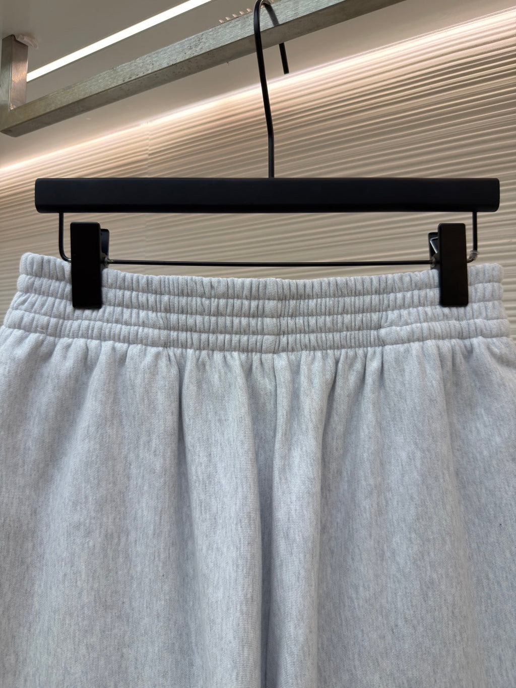 CELINE 26S SHORTS 472