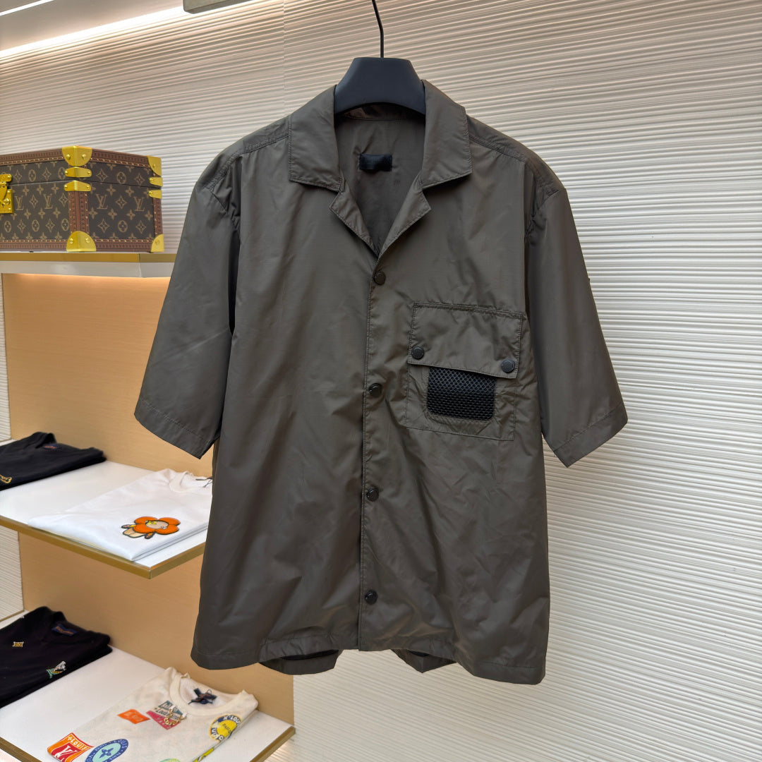 MONCLER 26S SHORT SLEEVE SHIRT 556