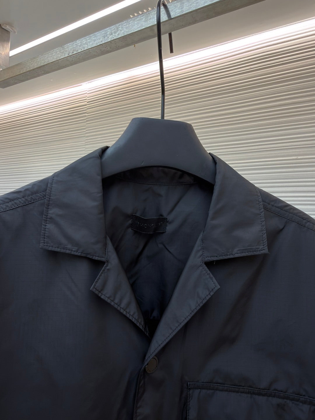 MONCLER 26S SHORT SLEEVE SHIRT 555
