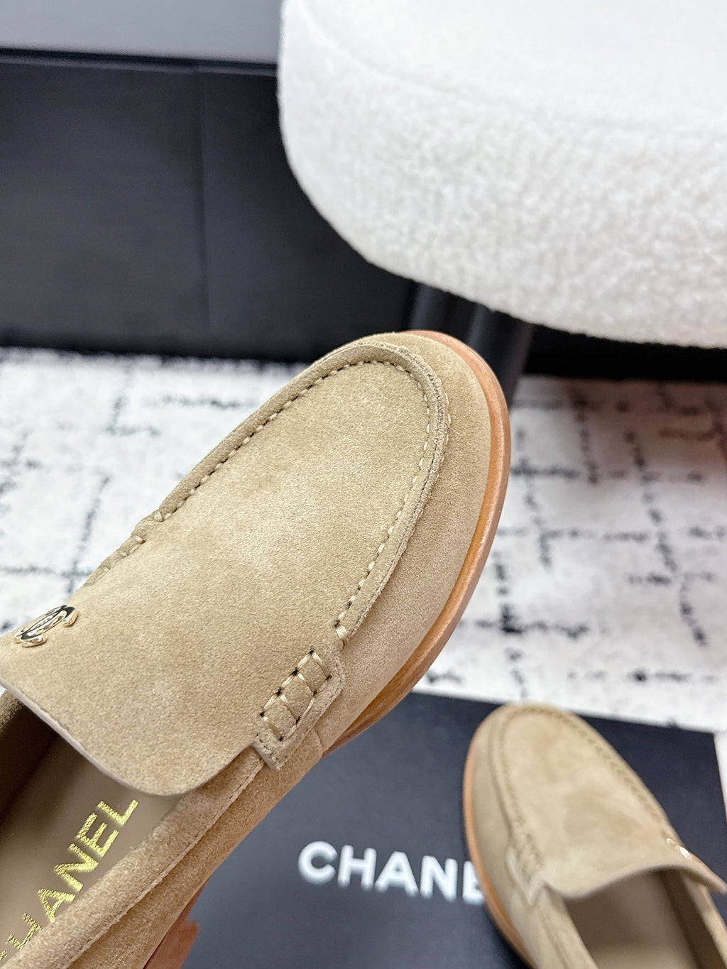 CHANEL 26S LOAFERS IN BEIGE SUEDE WITH CC LOGO