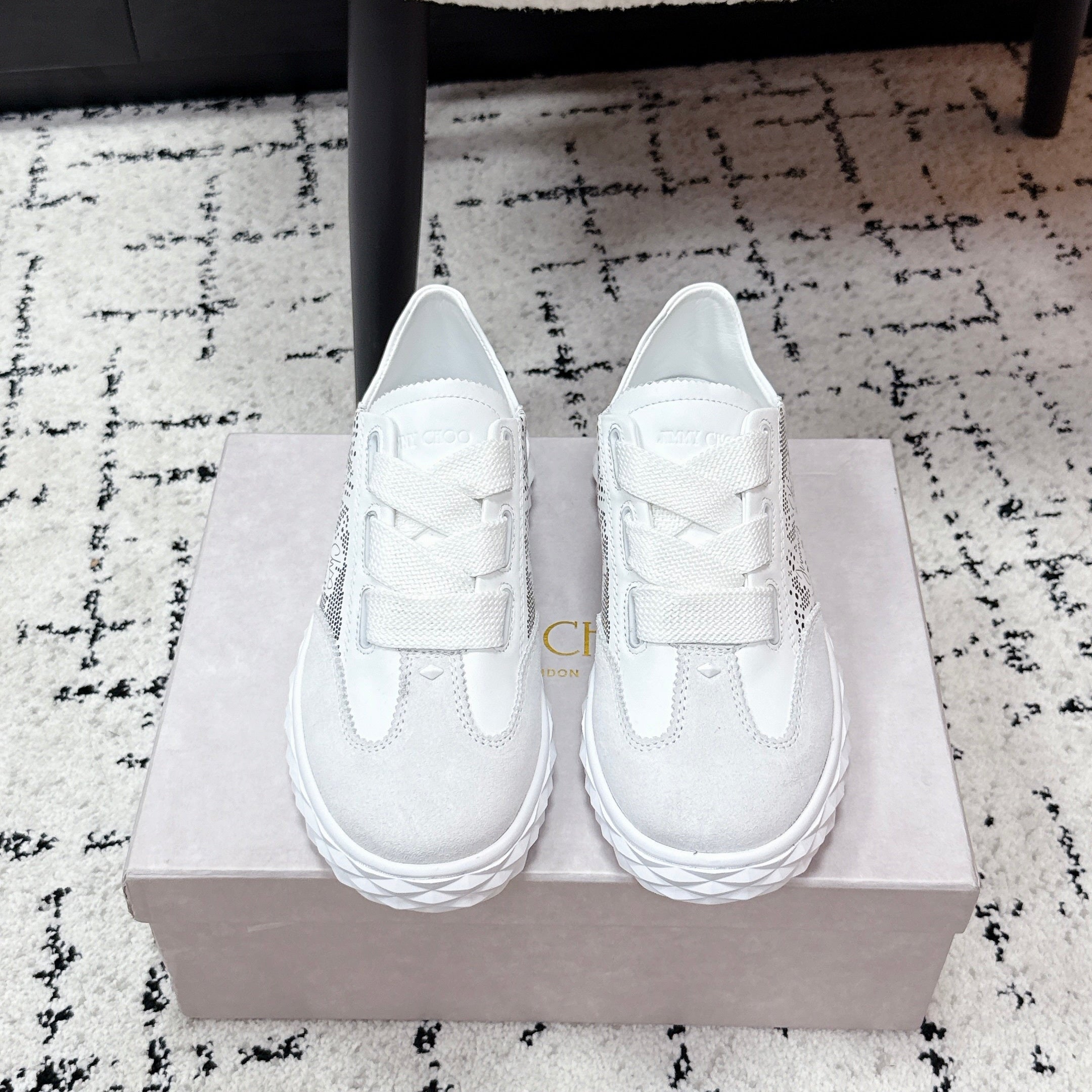 JIMMY CHOO 26S SNEAKERS IN WHITE SUEDE
