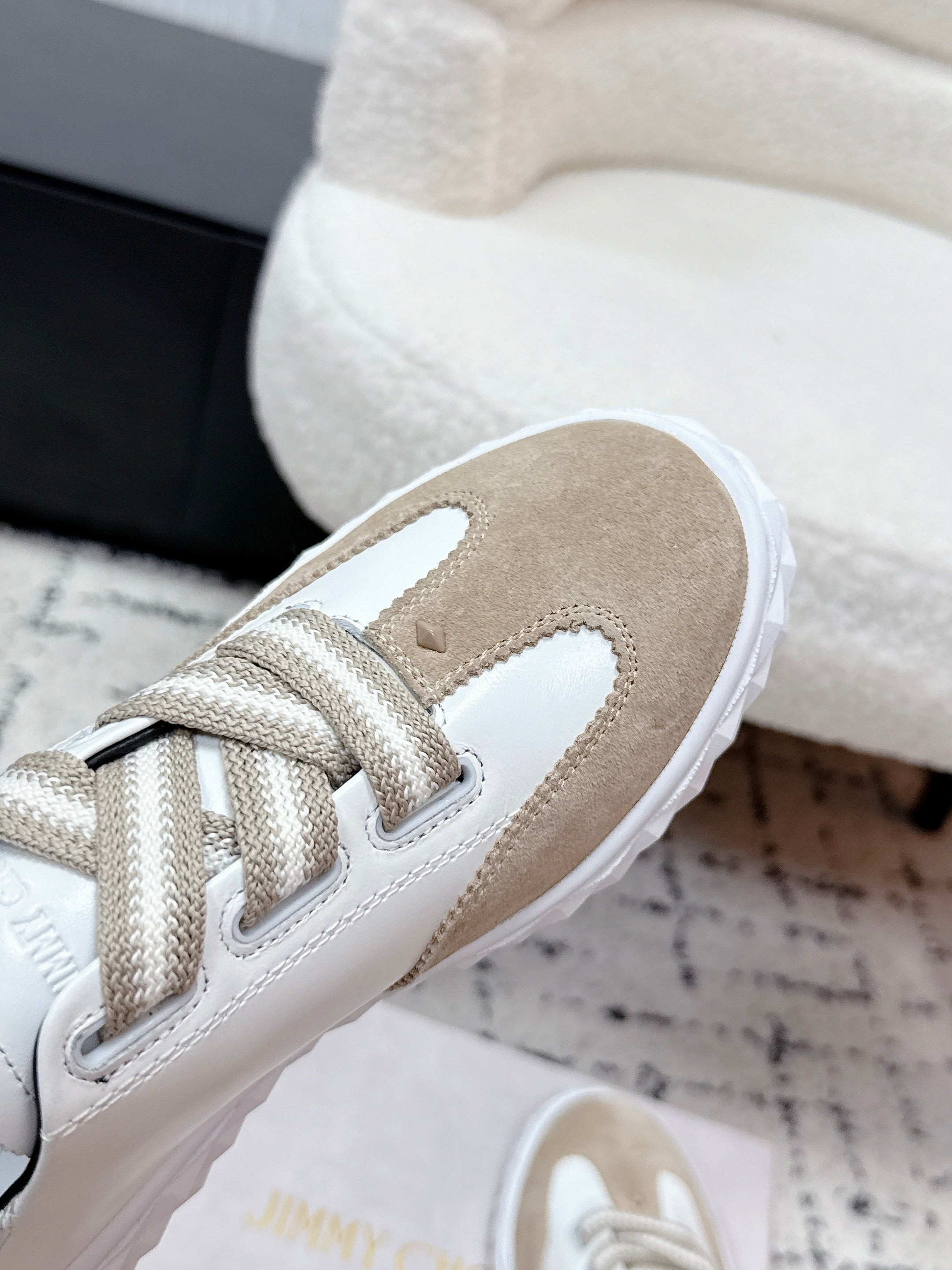 JIMMY CHOO 26S SNEAKERS IN BEIGE SUEDE AND WHITE CALFSKIN