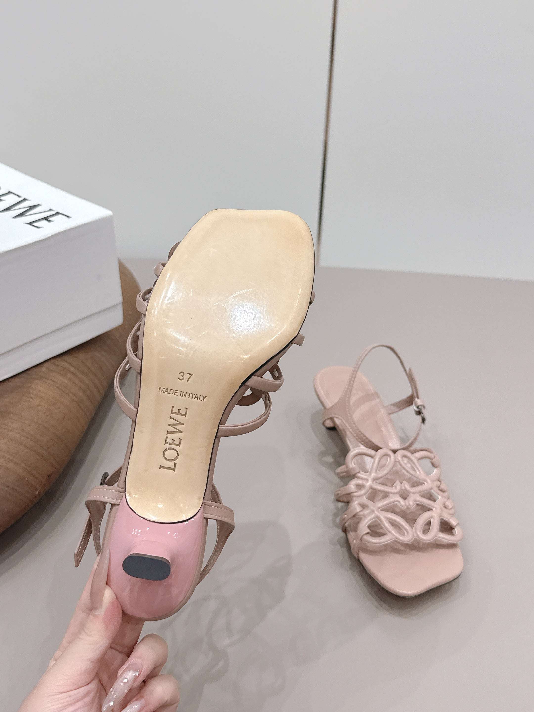 LOEWE 26S SQUARE TOE HEEL SANDALS 50MM IN PINK CALFSKIN LOGO