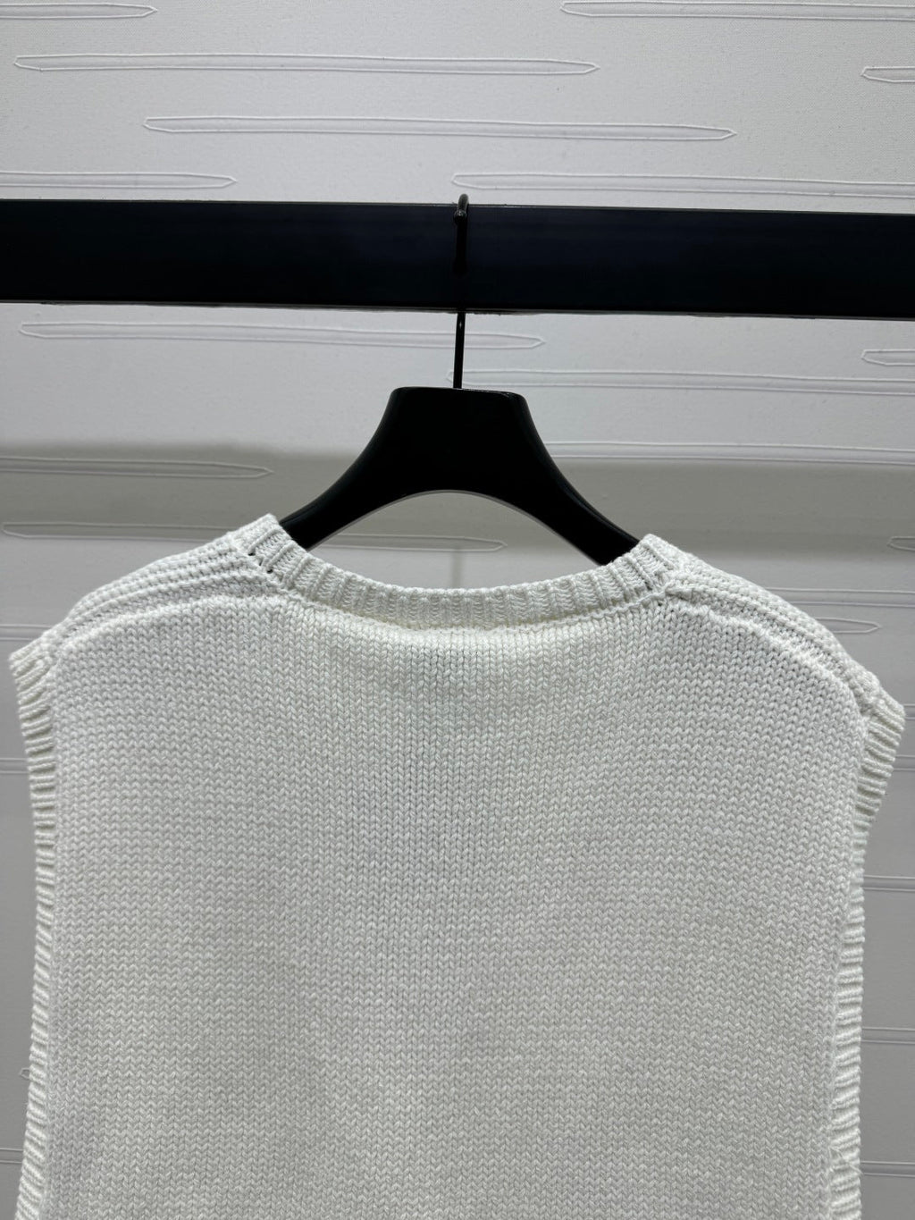 CHANEL CROPPED KNIT SWEATER 269388