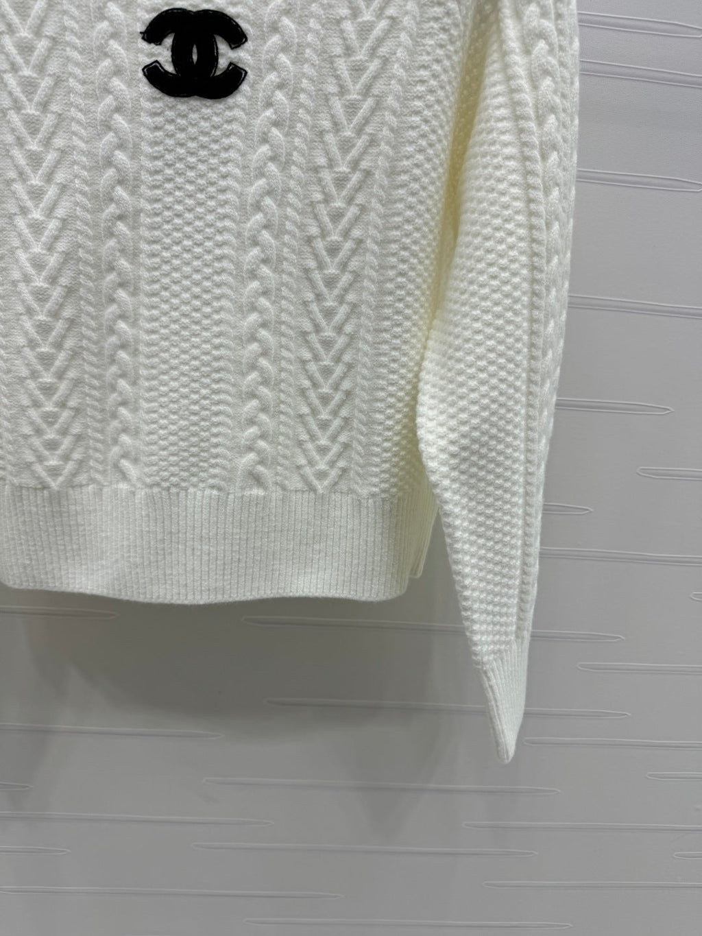 CHANEL 25S KNITTED SWEATER 467