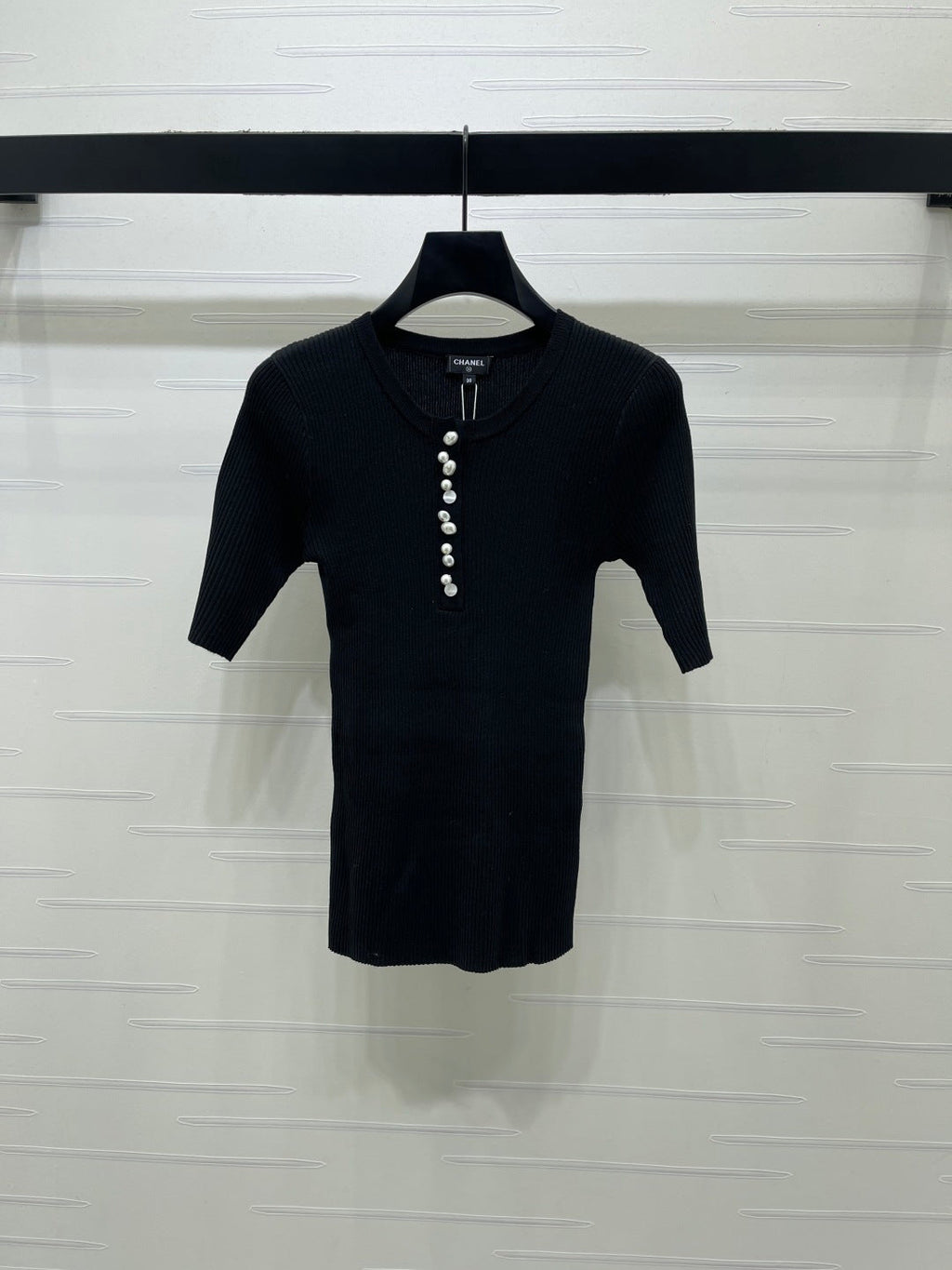 CHANEL 26S SHORT-SLEEVE KNIT TOP 1331