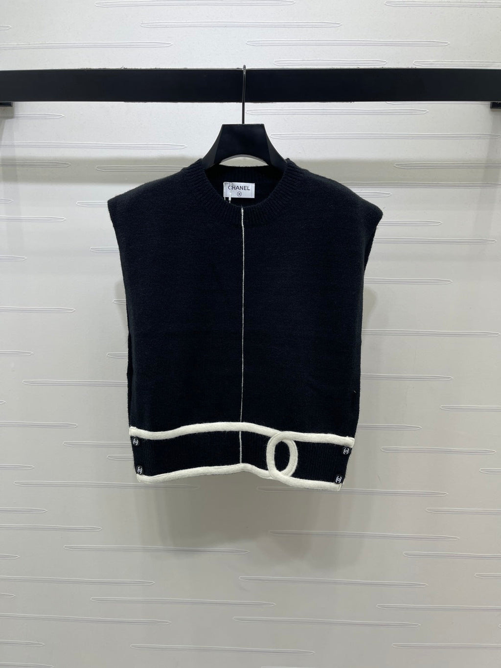 CHANEL 26S CONTRAST KNIT VEST 1324