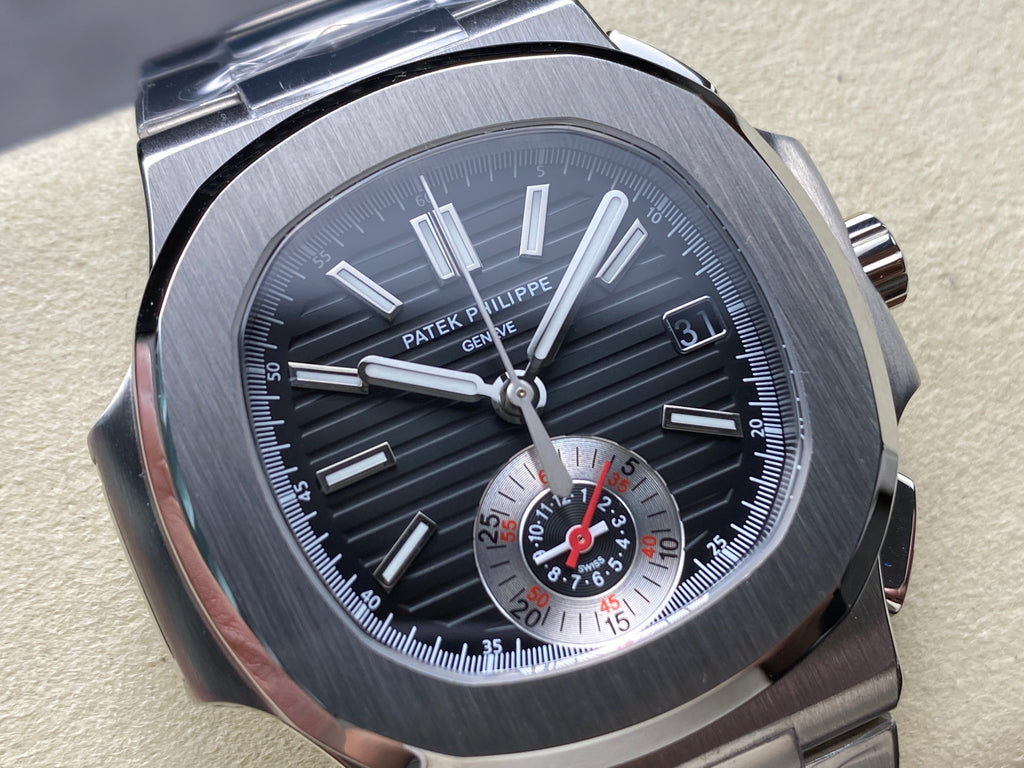 NAUTILUS ALL STEEL BLACK DIAL