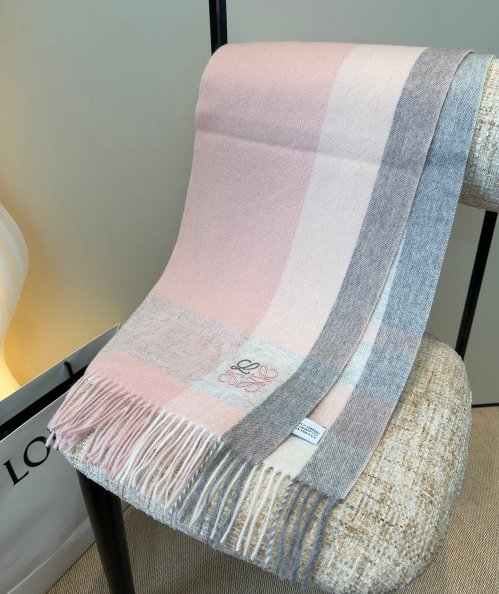 LOEWE 26S SCARF 180 IN CASHMERE 160617