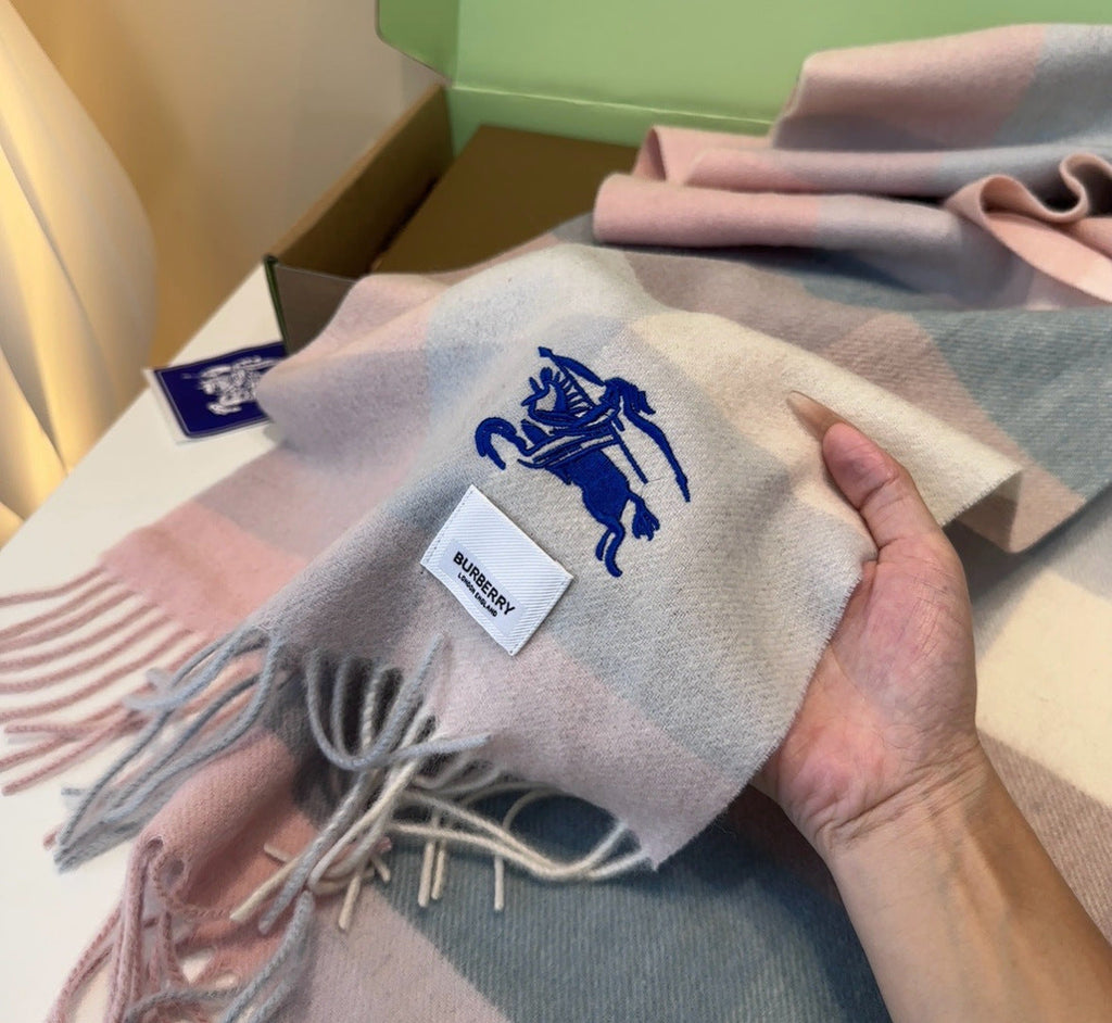 BURBERRY 26S SCARF 180CM IN CASHMERE 179766