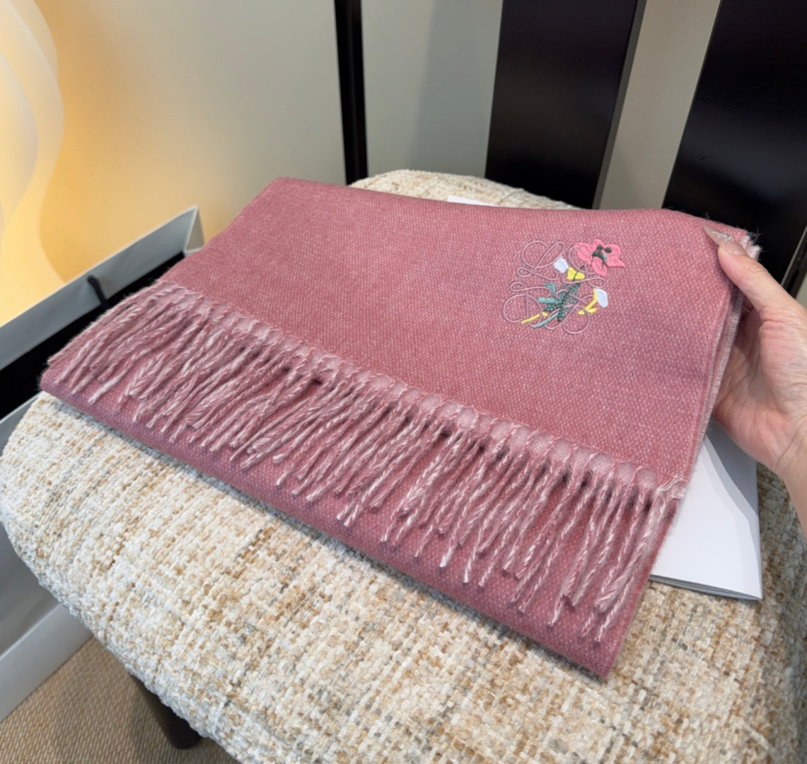 LOEWE 26S SCARF 180 IN CASHMERE 190151
