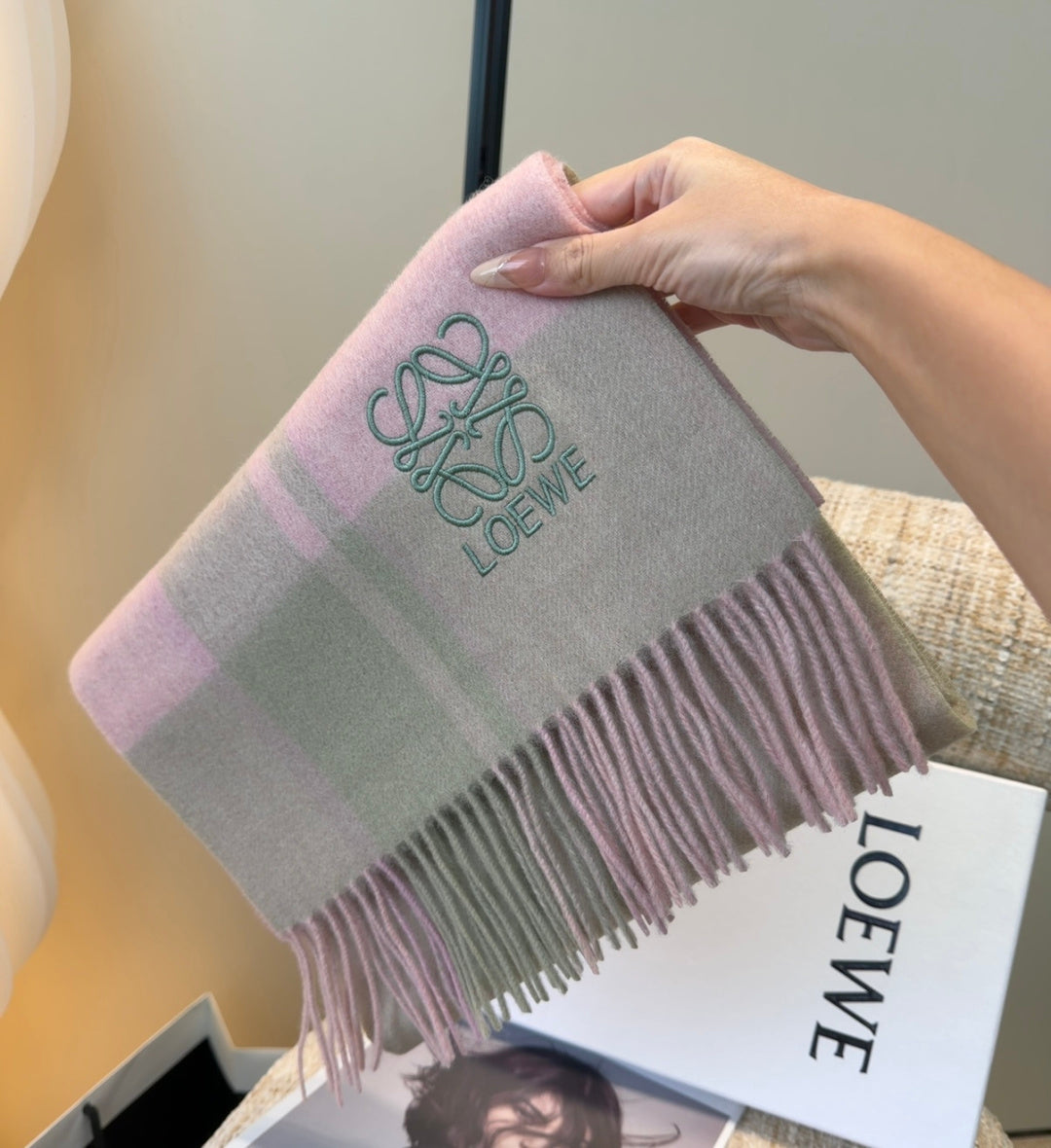 LOEWE 26S SCARF 180 IN CASHMERE WOOL 202469