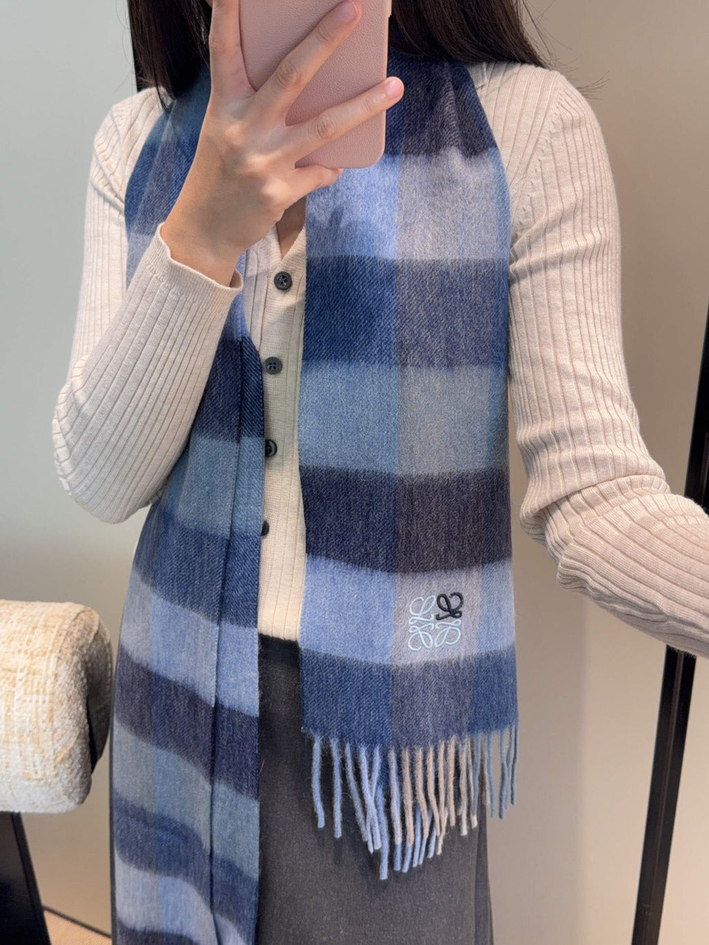 LOEWE 26S SCARF 180 IN CASHMERE WOOL 202472